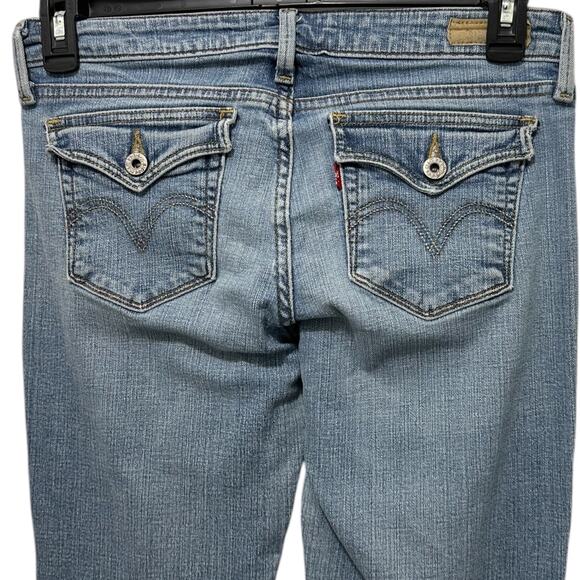 LEVI’S 545 Jeans Womens Size 8 Low Boot Cut Light Wash Blue - Picture 4 of 6